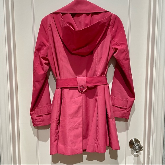 London Fog Petite Hooded Belted Trench Coat - Picture 6 of 9